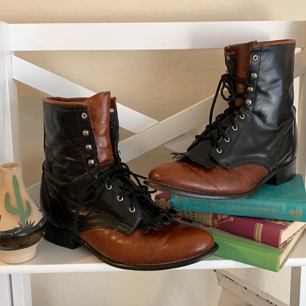 Laredo vintage western style lace up boots